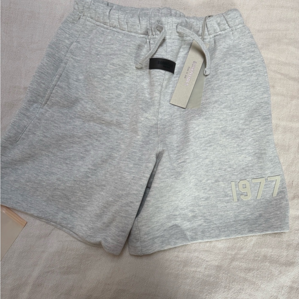Essentials Kids Light Oatmeal Short